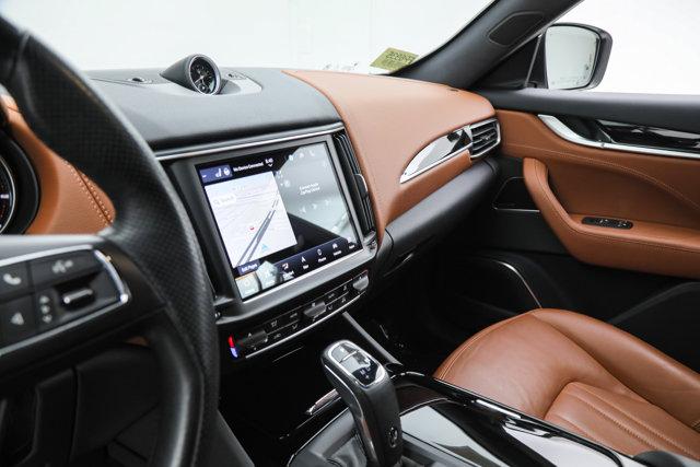 2022 Maserati Levante