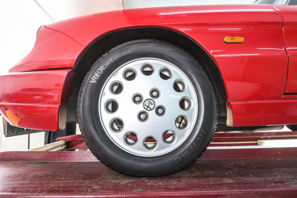 1992 Alfa Romeo Spider