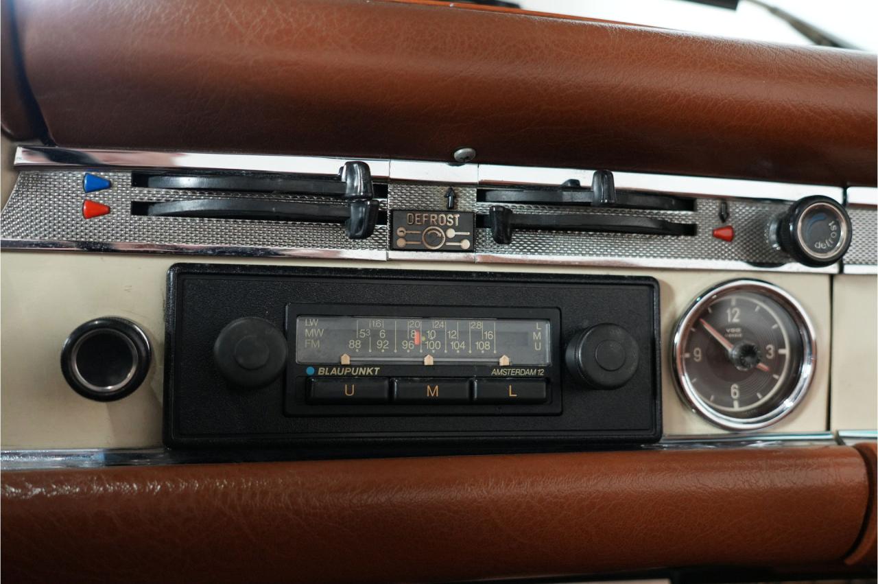 1970 Mercedes - Benz 280 SL AUTOMATIC