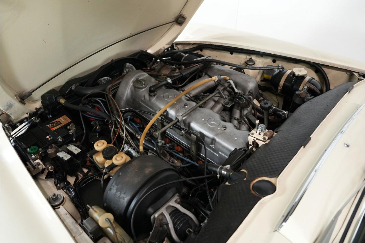 1970 Mercedes - Benz 280 SL AUTOMATIC