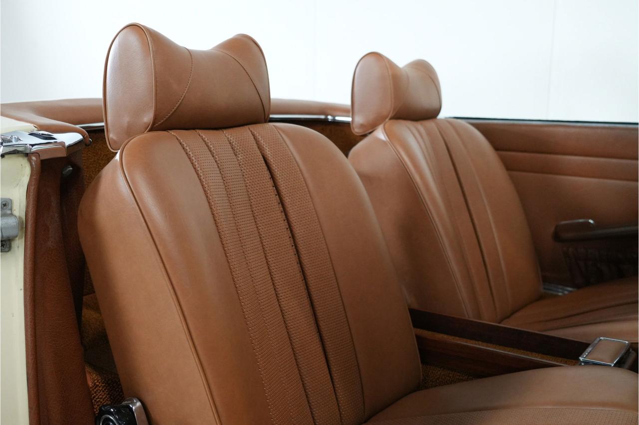 1970 Mercedes - Benz 280 SL AUTOMATIC