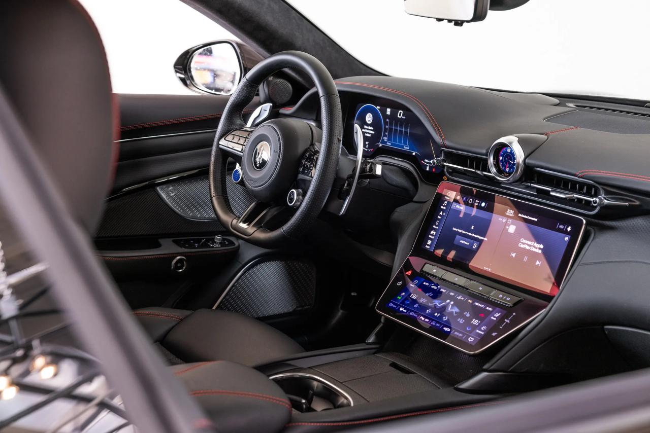 2024 Maserati Grand Turismo Trofeo