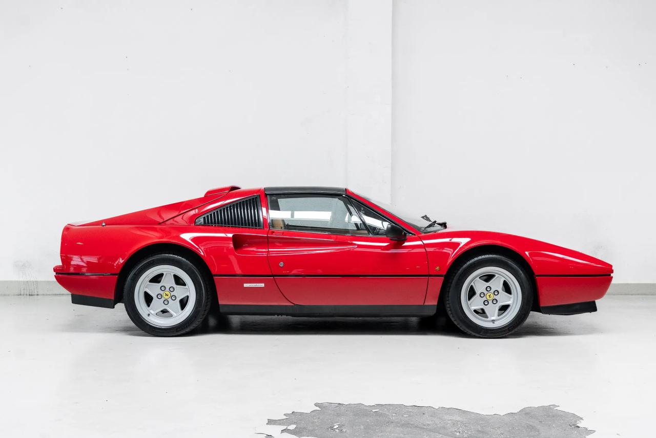 1987 Ferrari 328 GTS