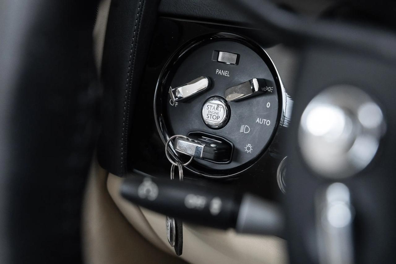 2008 Rolls - Royce Phantom Drophead