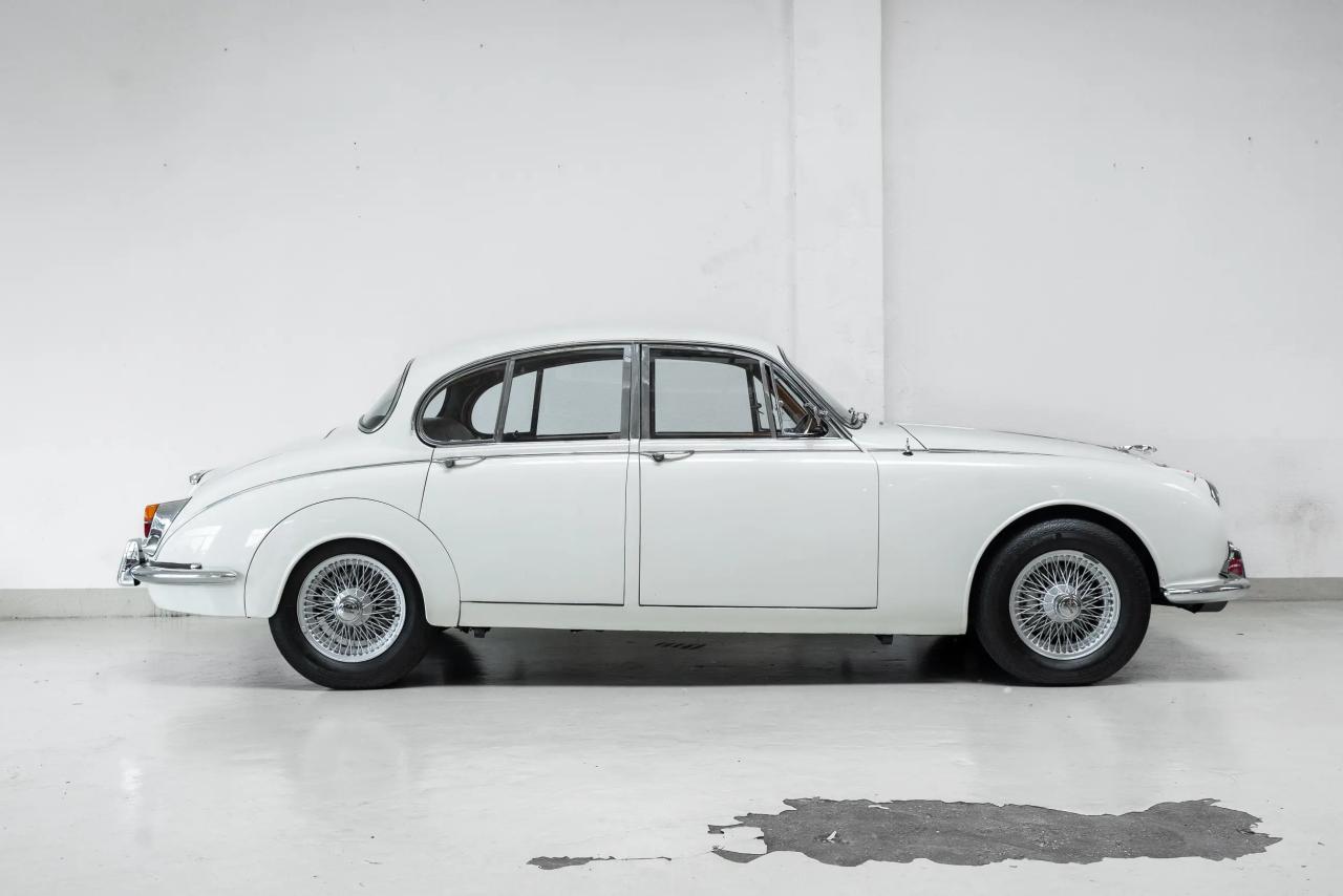 1968 Jaguar 340