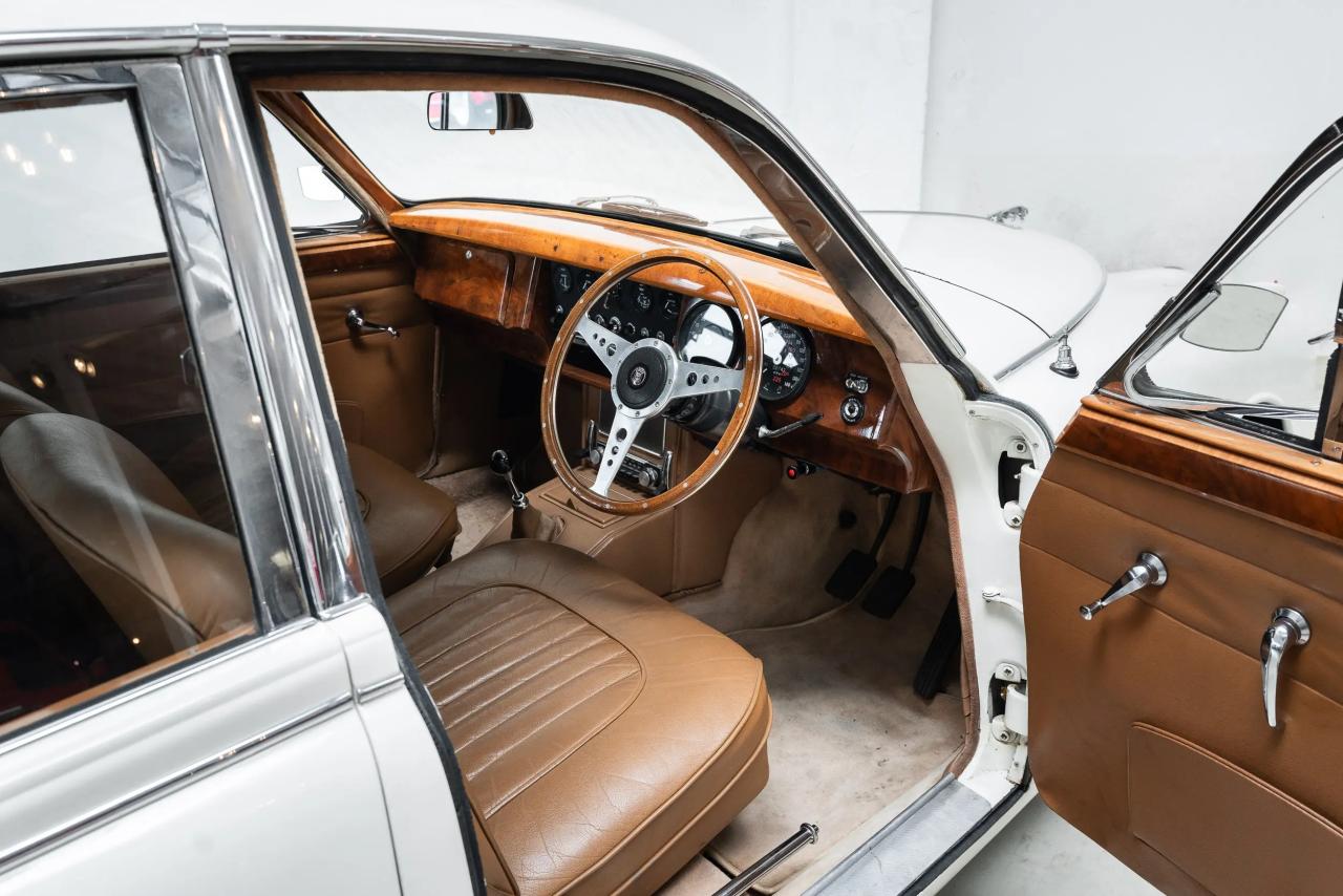 1968 Jaguar 340