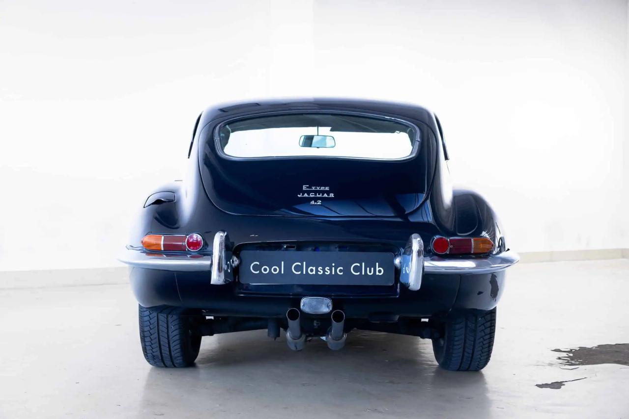 1967 Jaguar E-Type 2+2 FHC