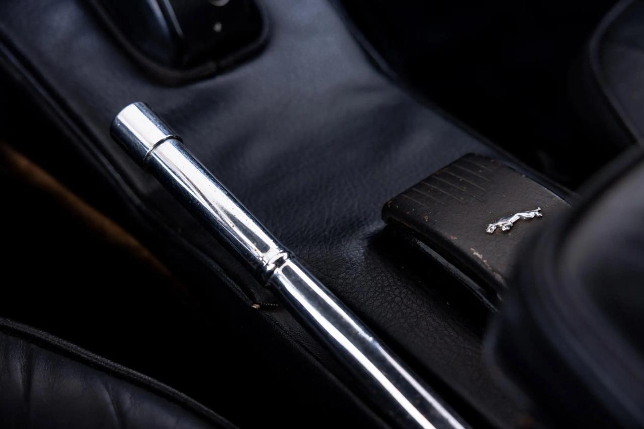 1967 Jaguar E-Type 2+2 FHC