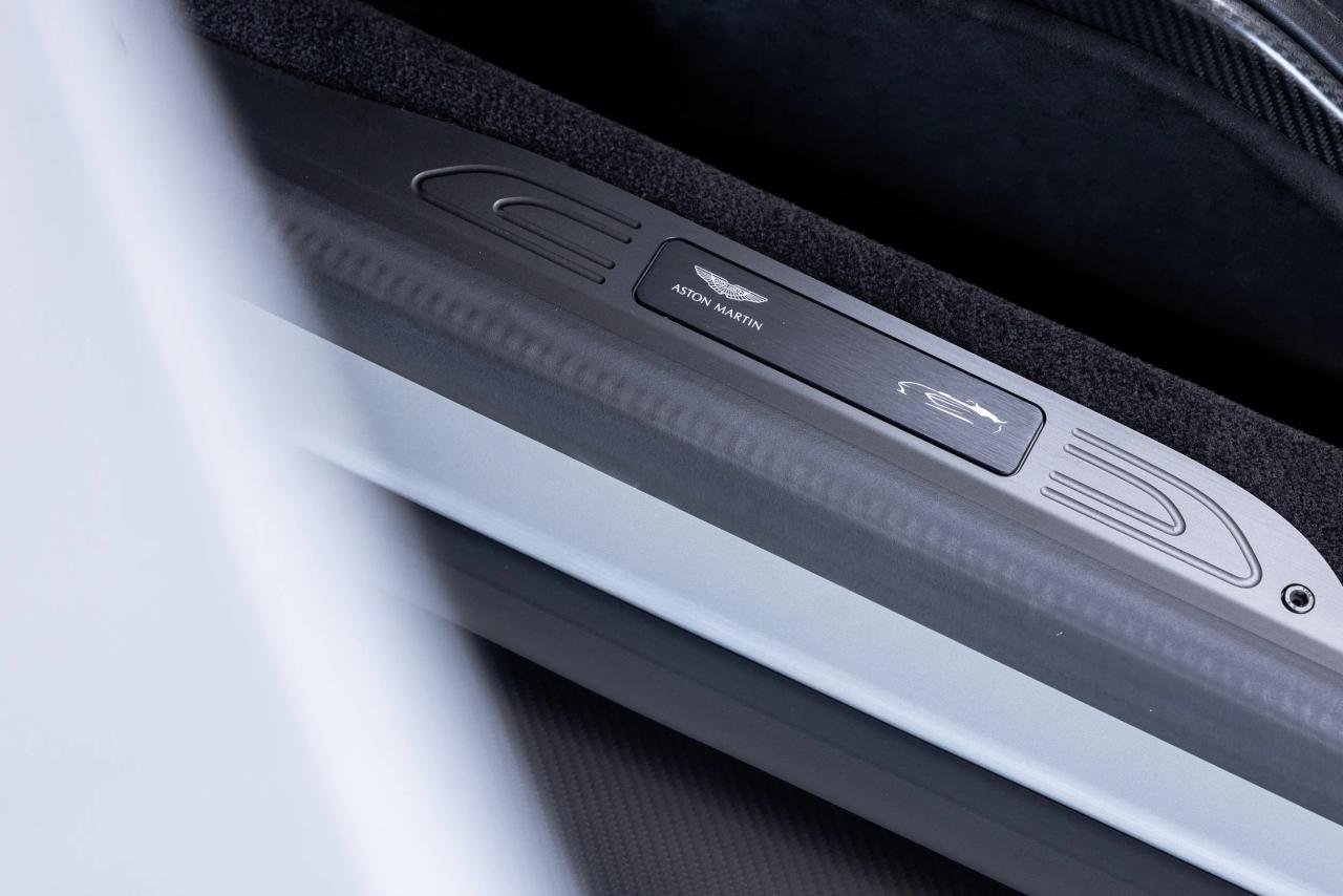 2021 Aston Martin V12 Speedster