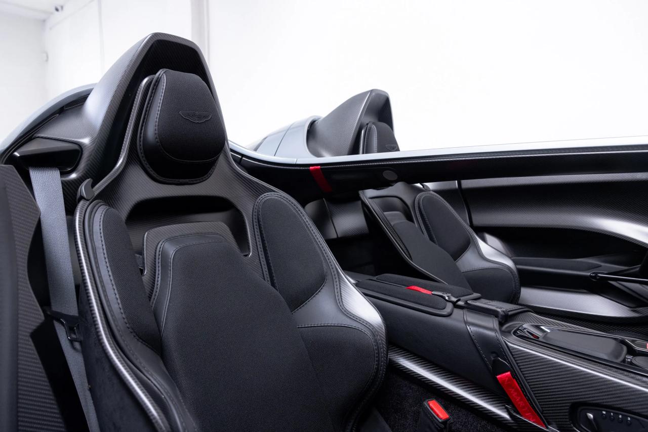 2021 Aston Martin V12 Speedster