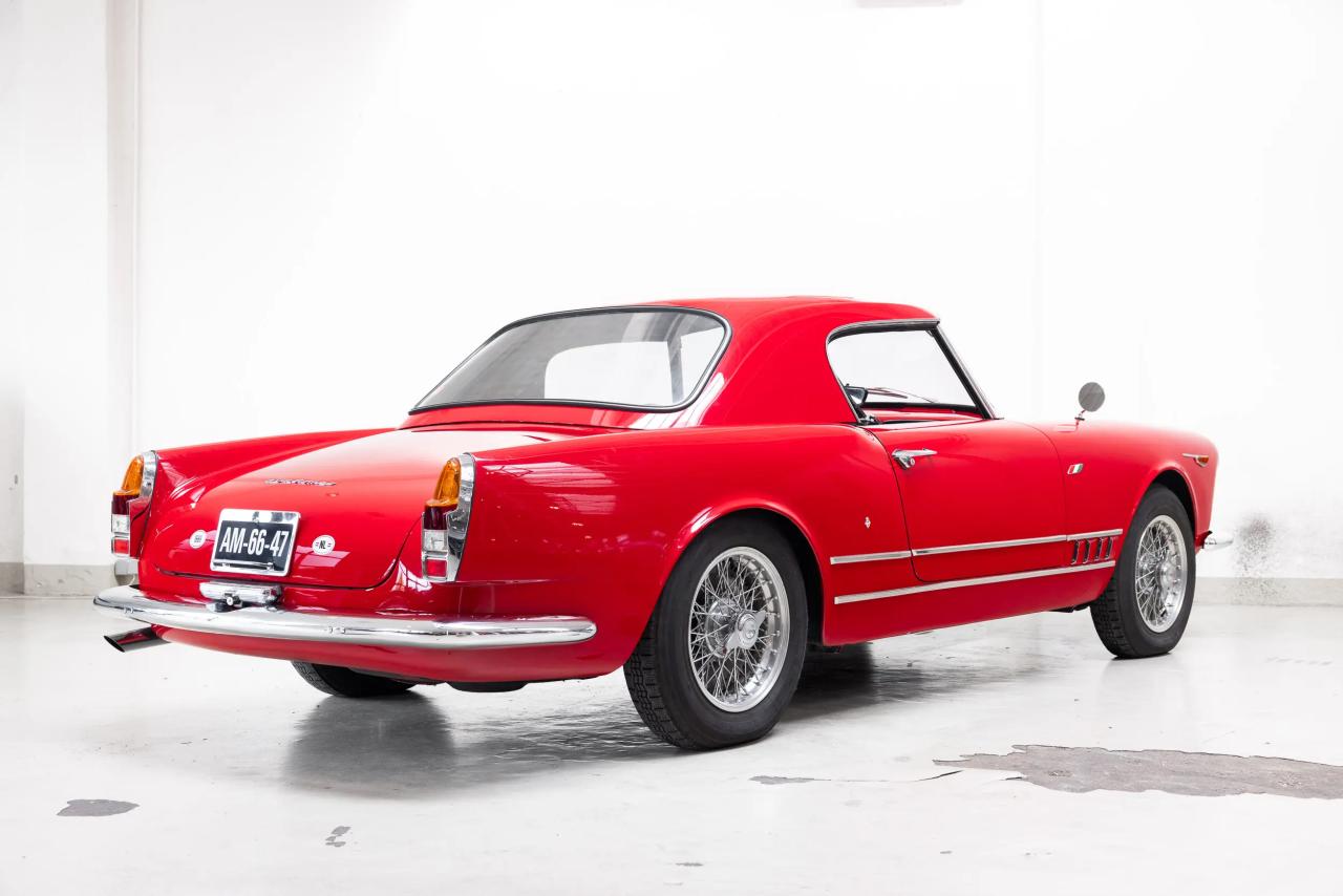 1961 Alfa Romeo 2000 Touring Spider
