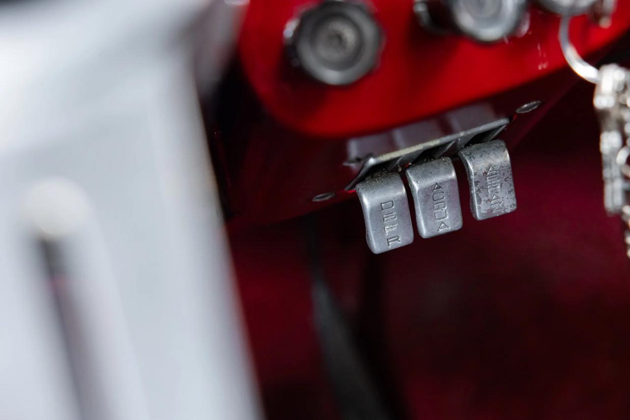 1961 Alfa Romeo 2000 Touring Spider