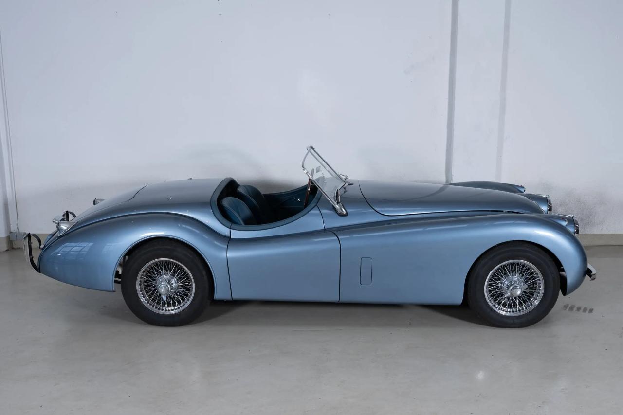 1954 Jaguar XK120 SE OTS
