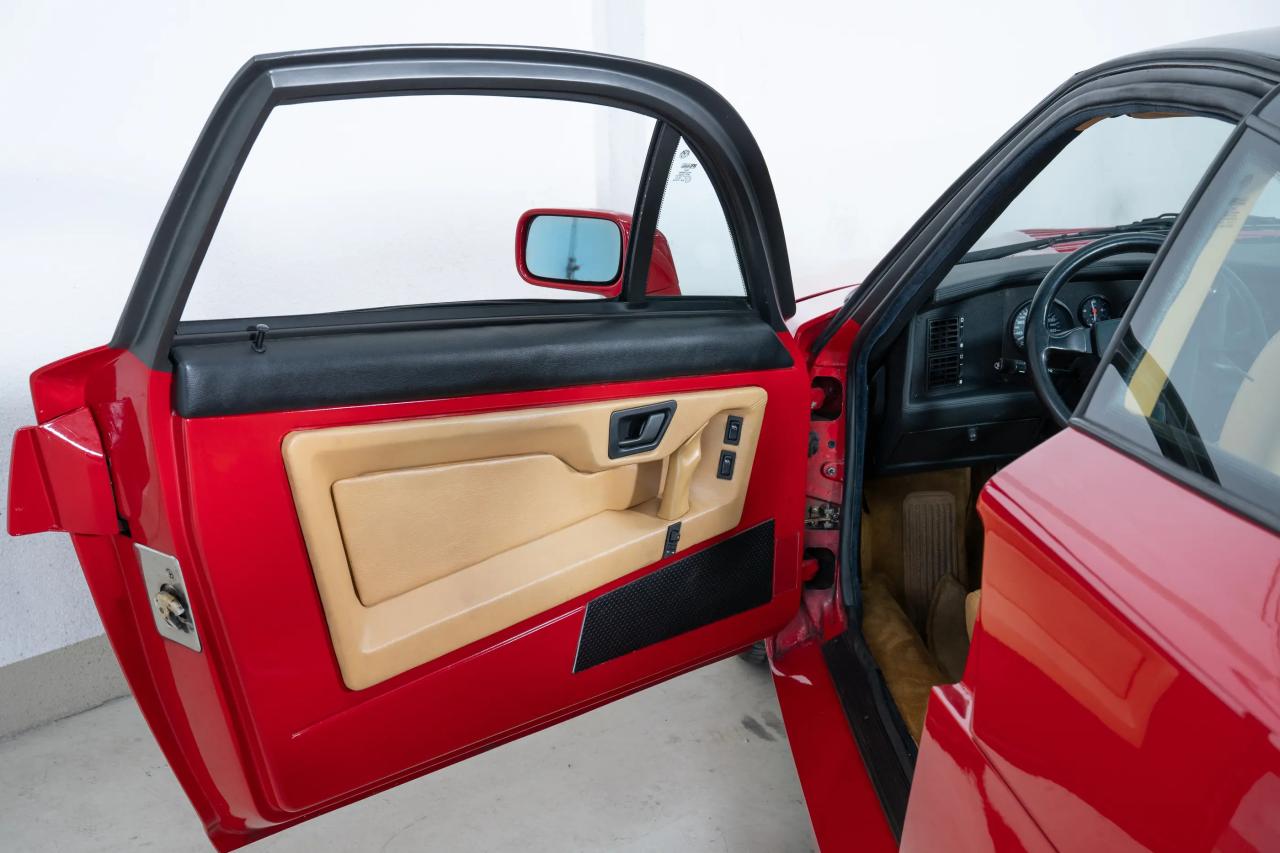 1990 Alfa Romeo SZ 3.0 V6