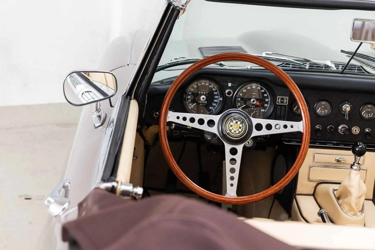 1968 Jaguar E-Type Series 1.5 4.2 OTS