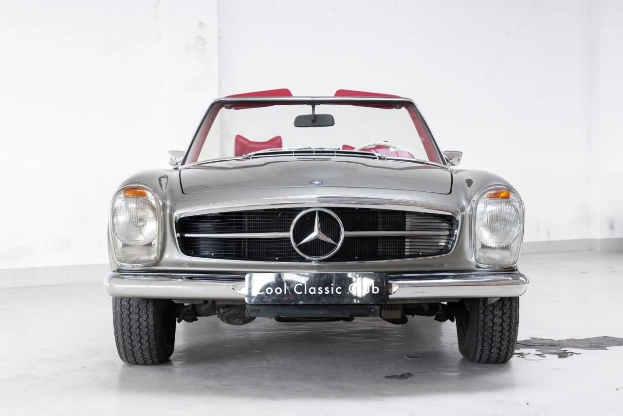 1968 Mercedes - Benz 280 SL