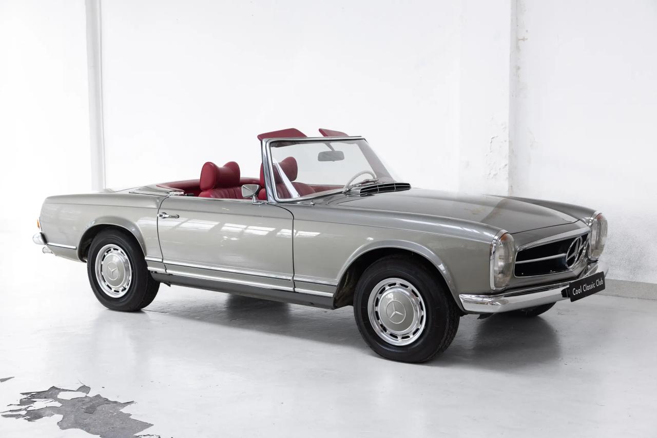 1968 Mercedes - Benz 280 SL