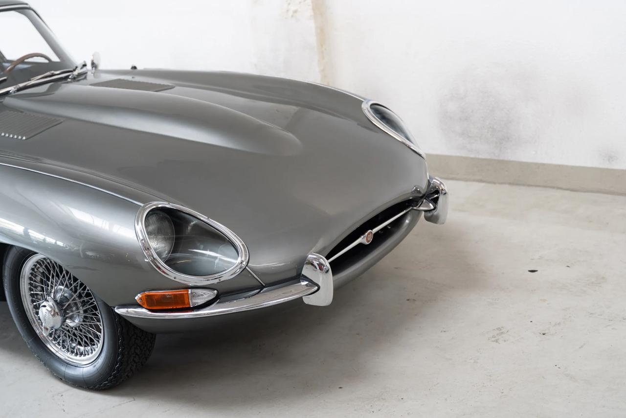 1963 Jaguar E-Type Series 1 FHC