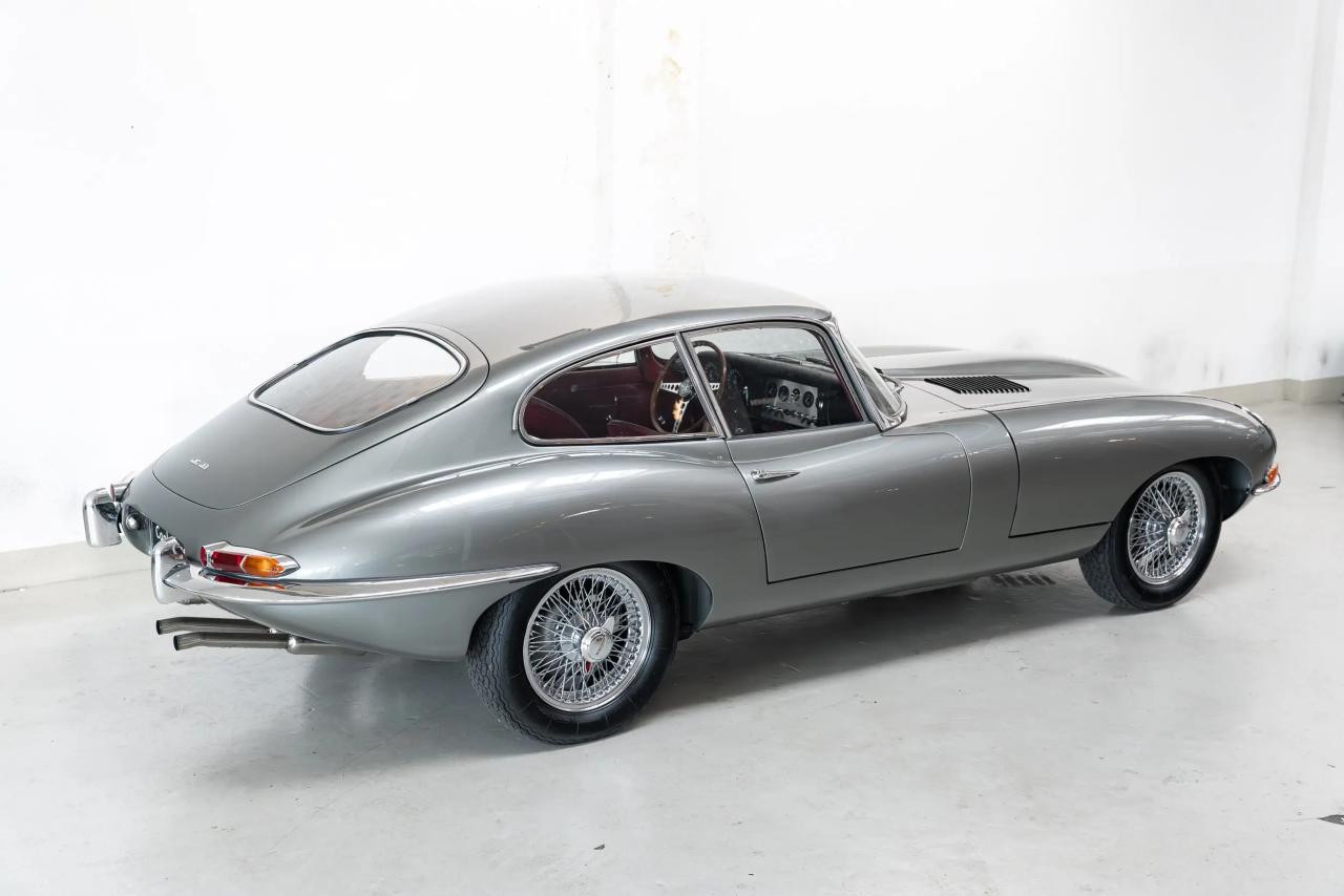1963 Jaguar E-Type Series 1 FHC