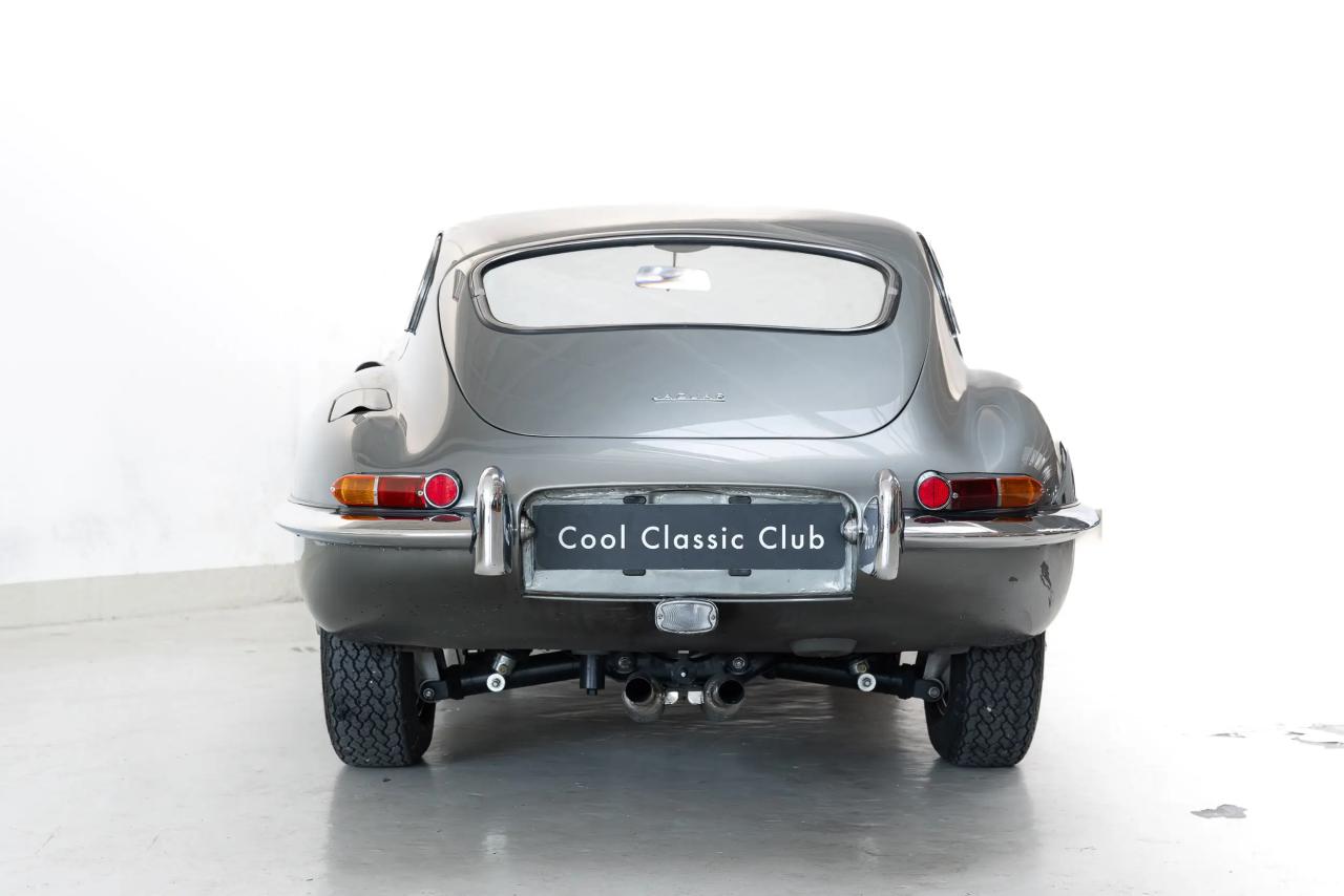 1963 Jaguar E-Type Series 1 FHC