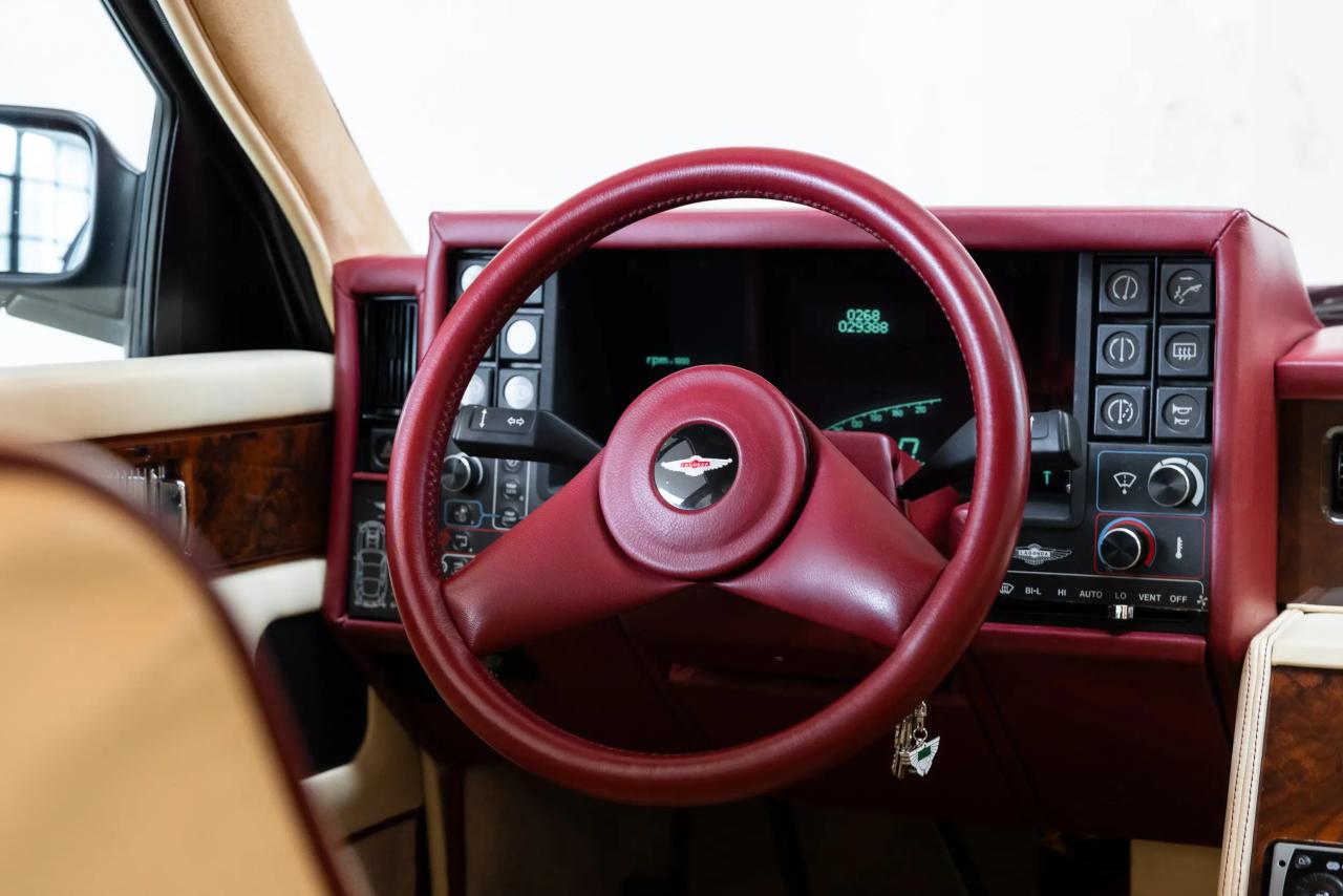 1992 Aston Martin Lagonda