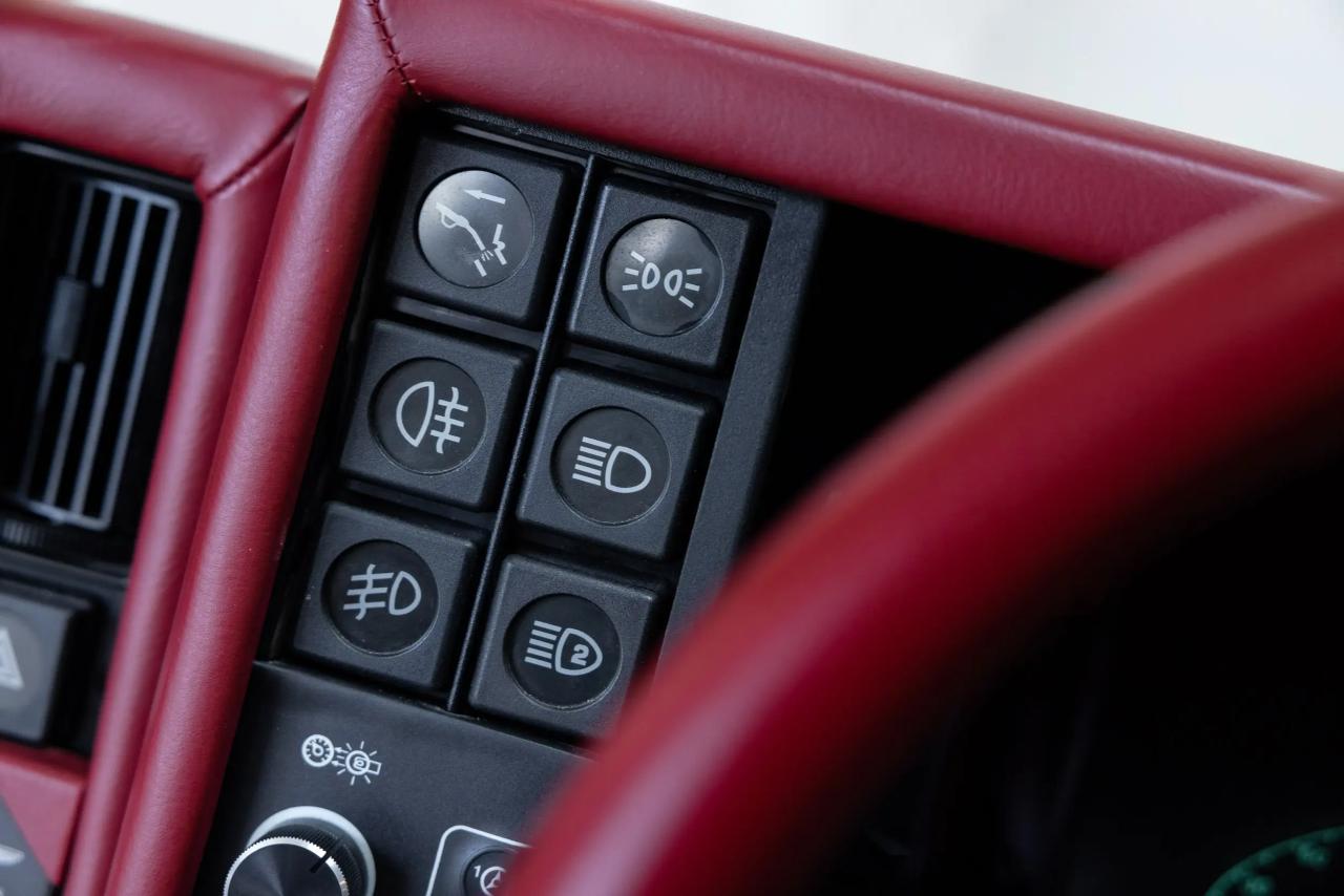 1992 Aston Martin Lagonda