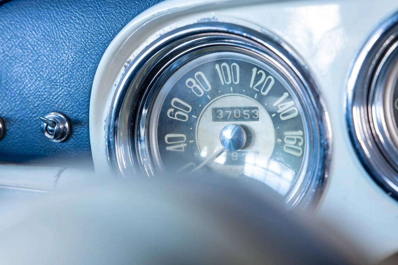 1956 Alfa Romeo 1900 Super Bicolore