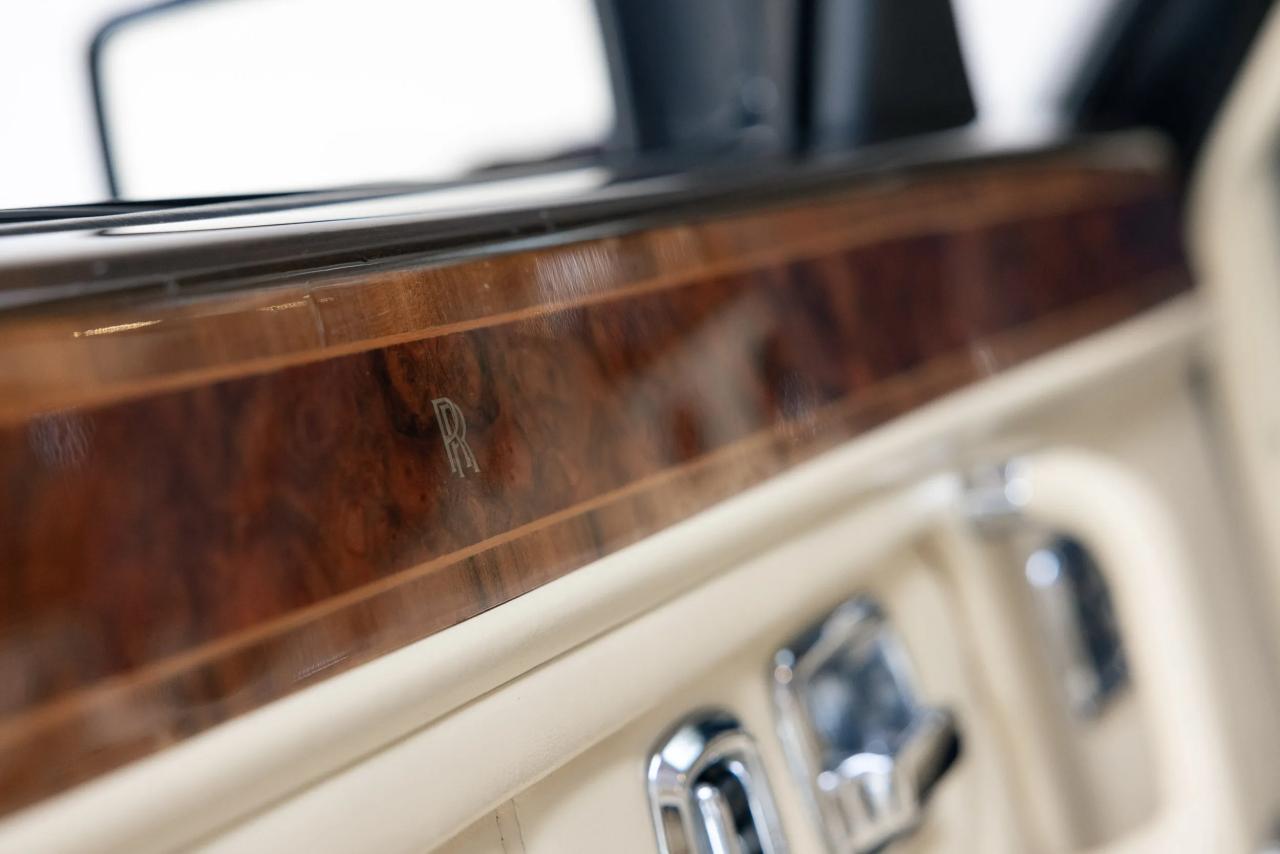 2000 Rolls - Royce Corniche V Cabriolet