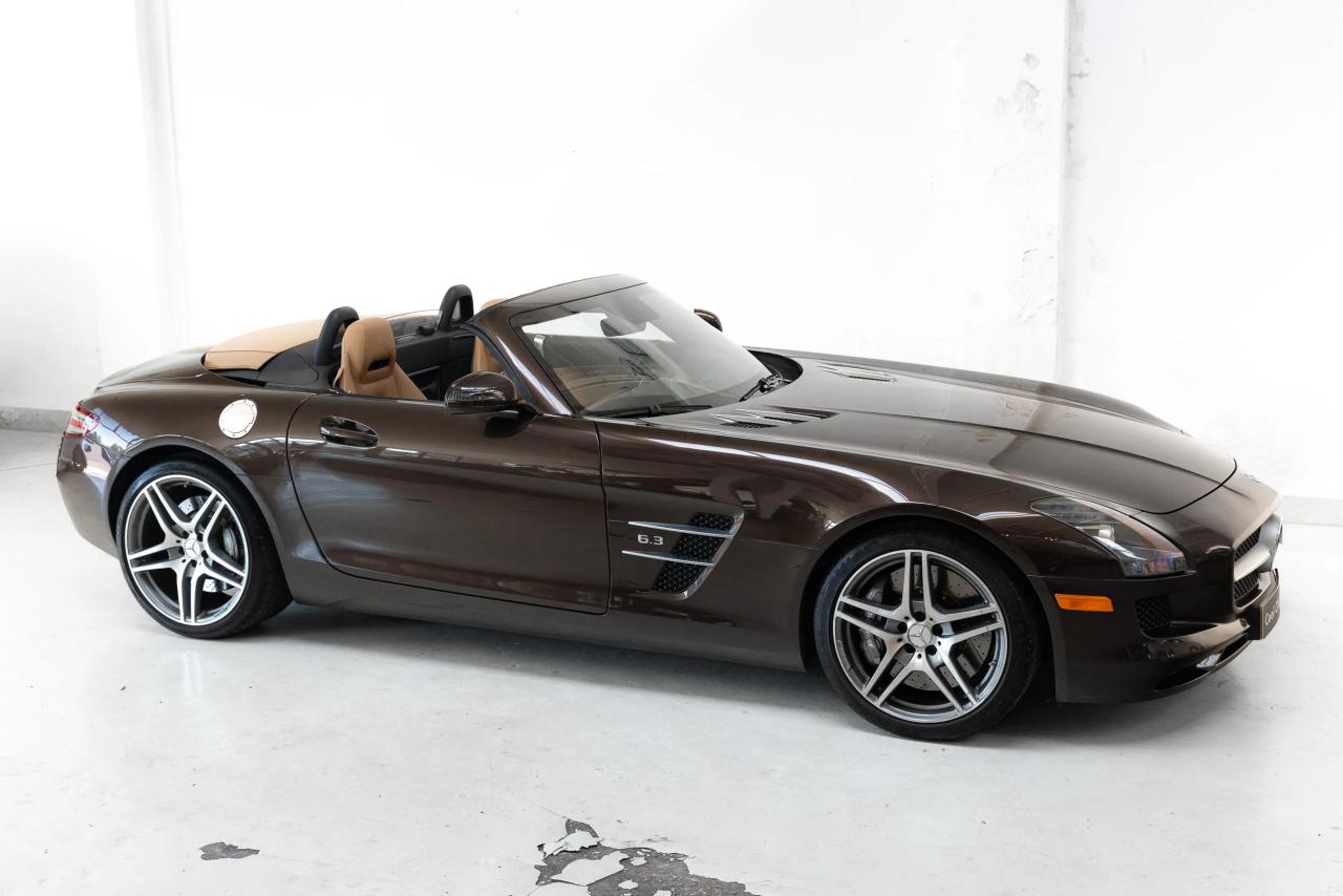 2012 Mercedes - Benz SLS AMG Roadster