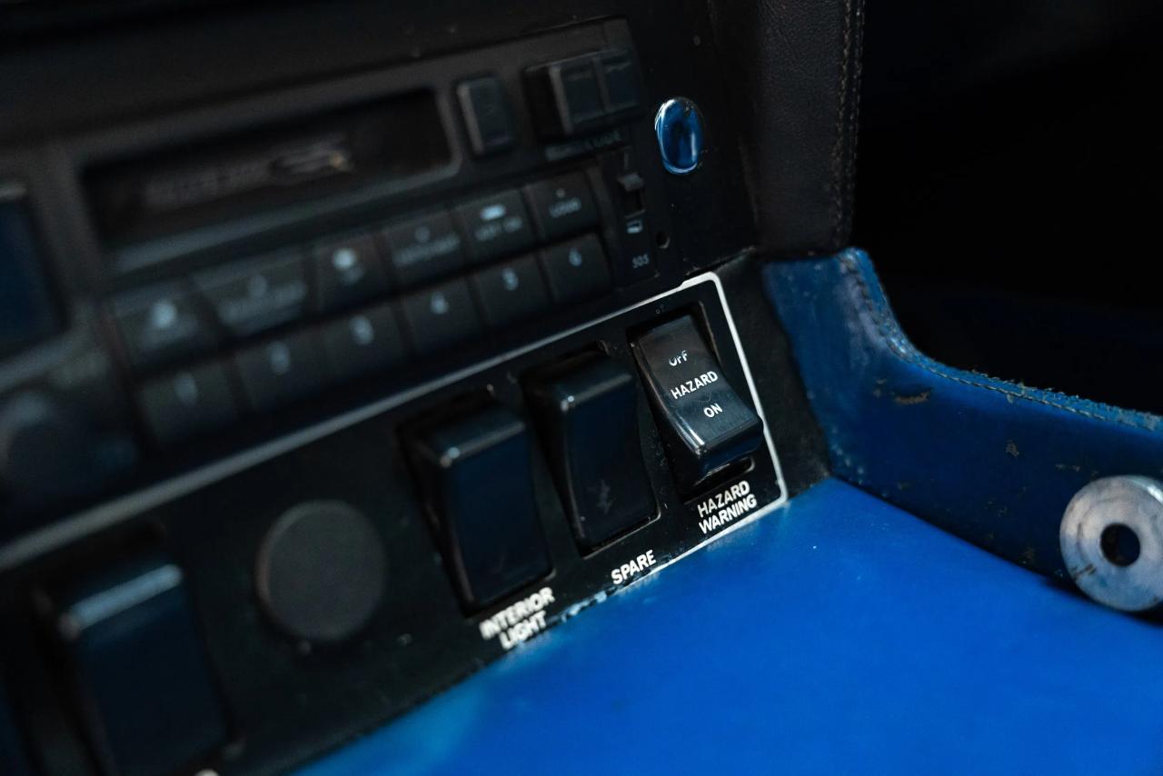 1972 Aston Martin DBS V8 Series 2