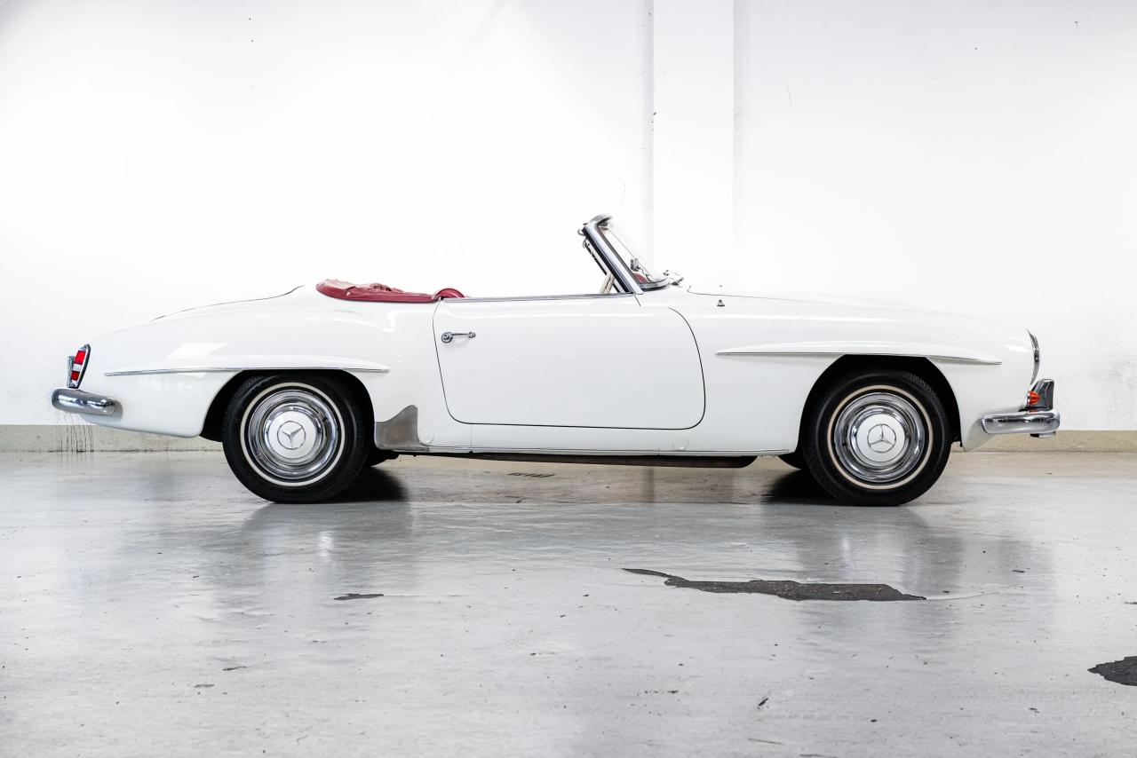 1963 Mercedes - Benz 190 SL