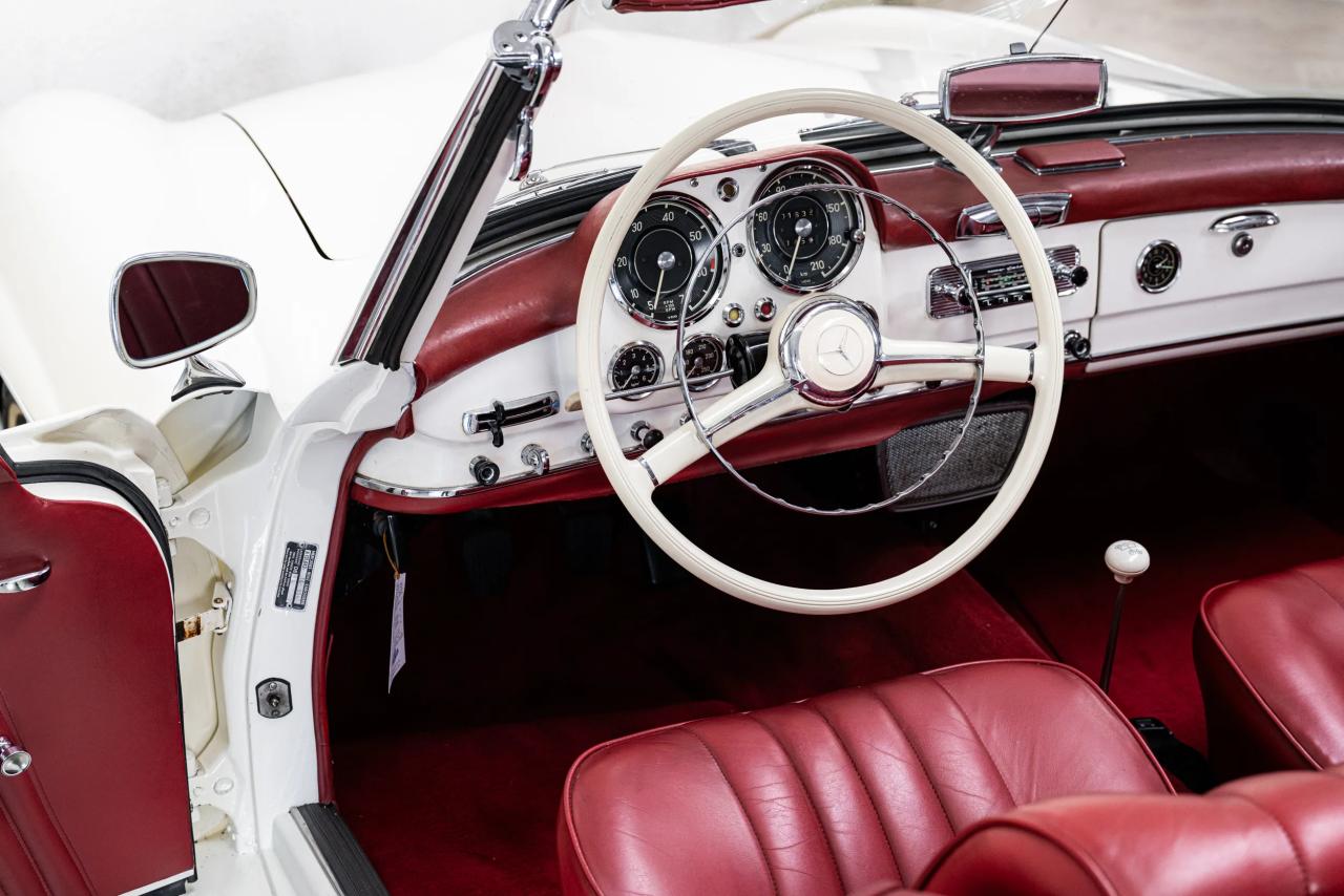 1963 Mercedes - Benz 190 SL