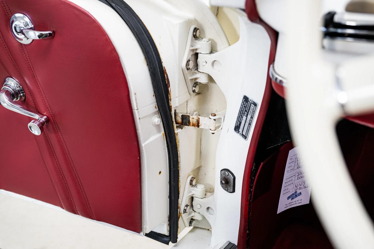 1963 Mercedes - Benz 190 SL