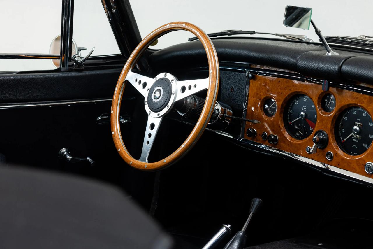 1960 Jaguar XK150 DHC