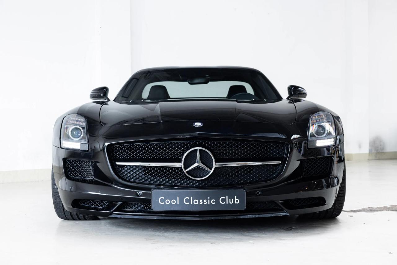 2010 Mercedes - Benz SLS AMG