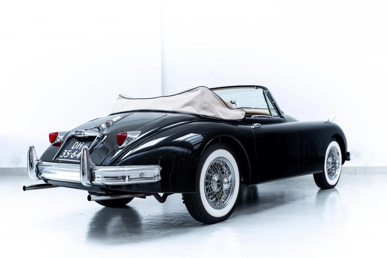 1957 Jaguar XK150 DHC