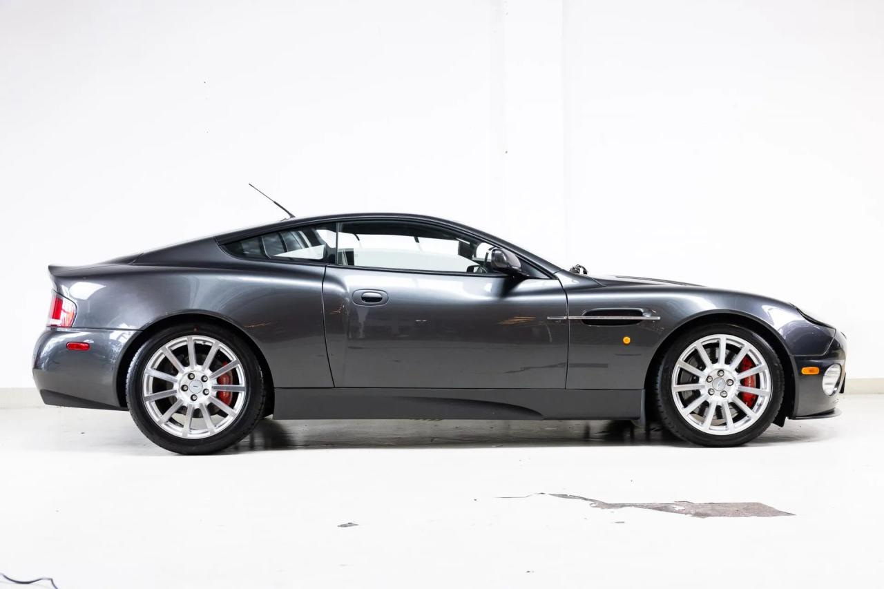 2006 Aston Martin V12 Vanquish S