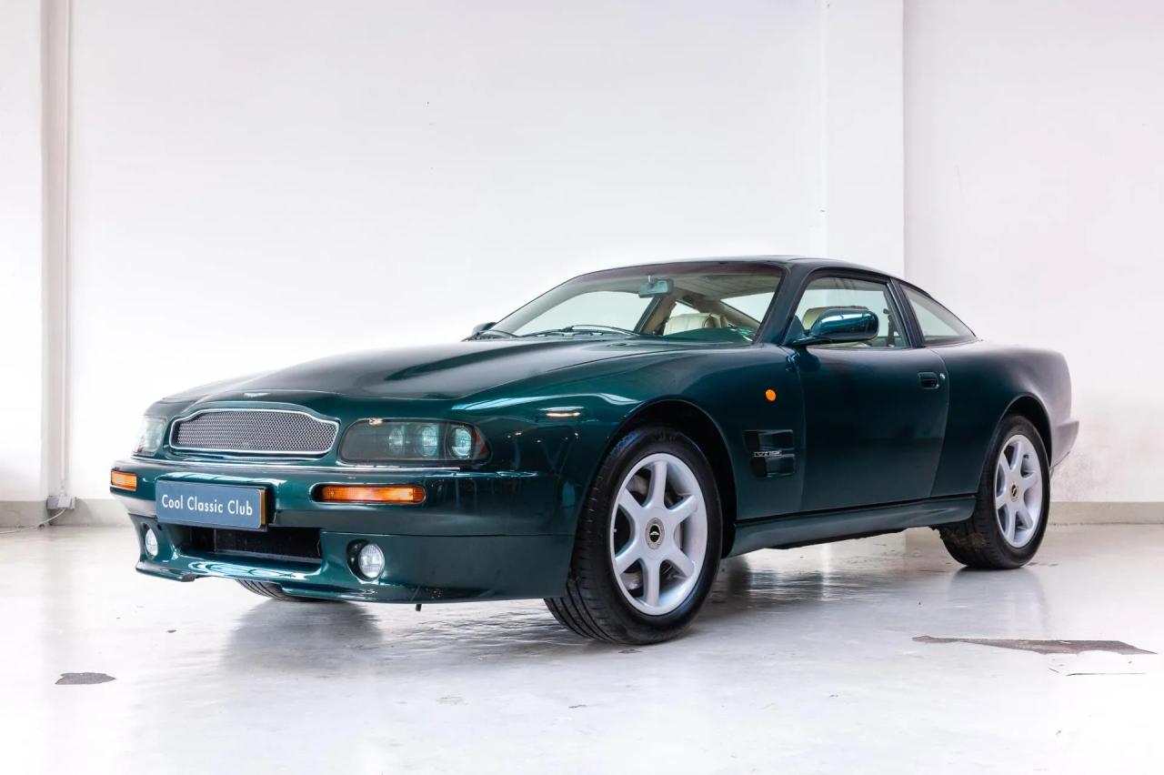 1999 Aston Martin V8 Coup&eacute;