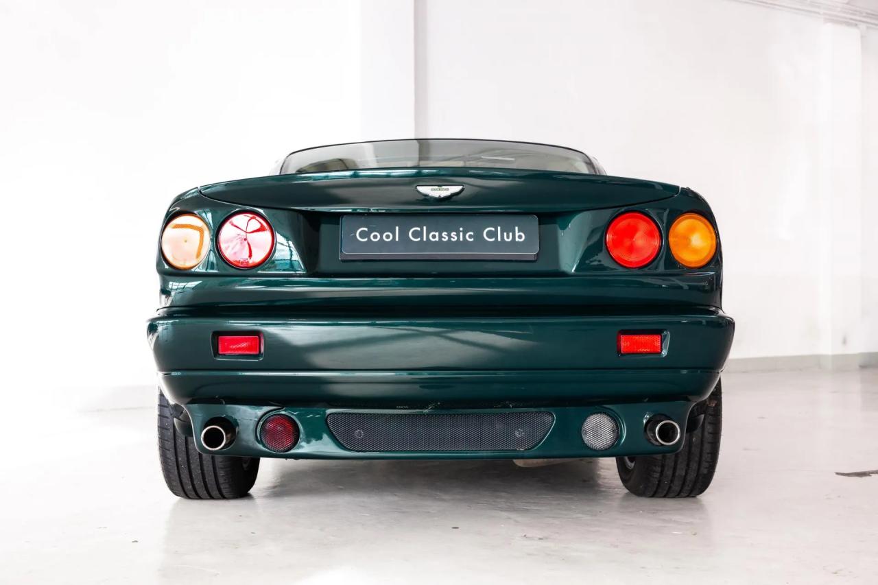 1999 Aston Martin V8 Coup&eacute;