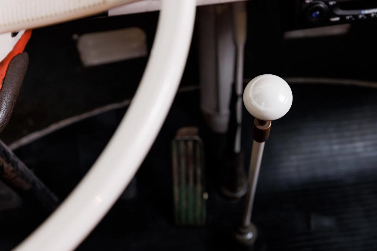 1965 Volkswagen T1 Samba Taxi