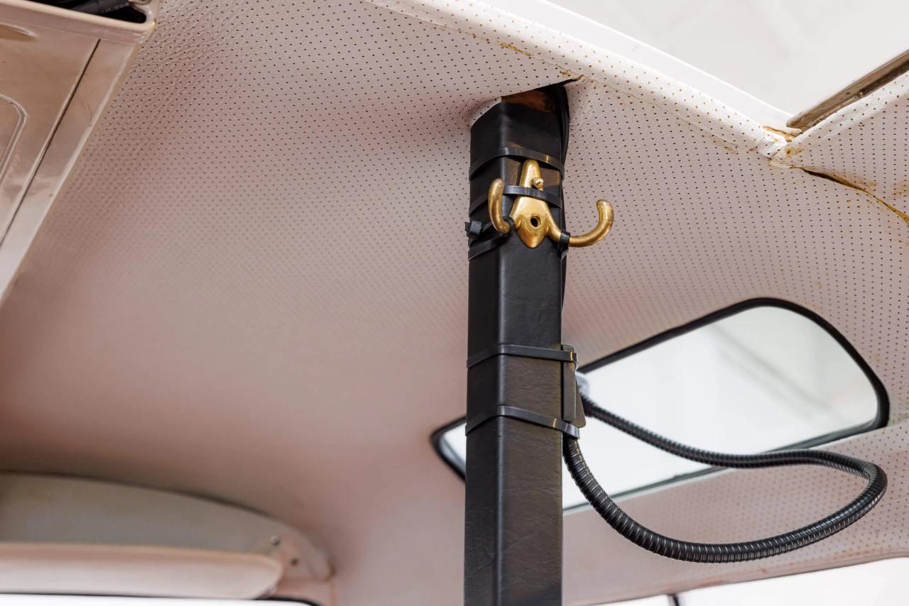 1965 Volkswagen T1 Samba Taxi