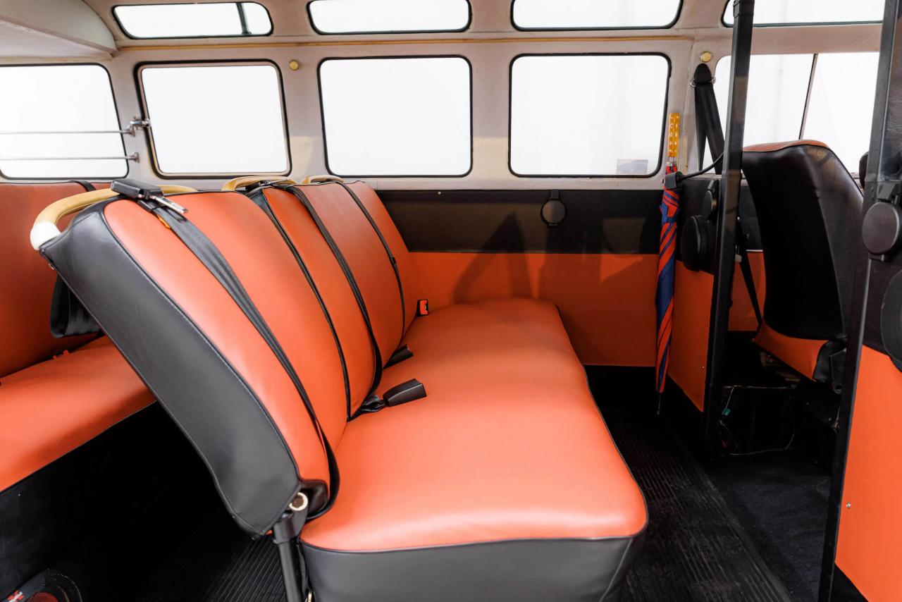 1965 Volkswagen T1 Samba Taxi