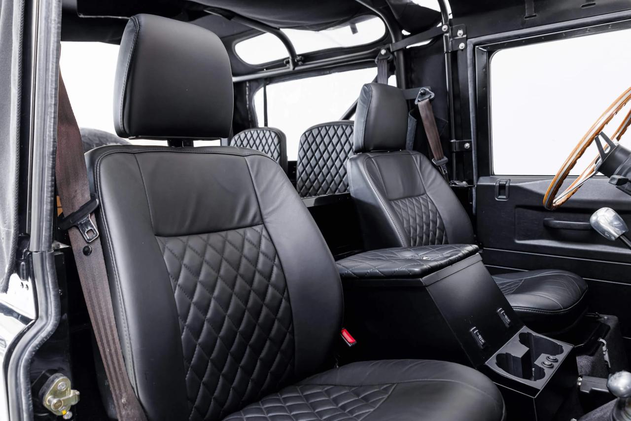 1989 Land Rover Defender 90 Tophat V8