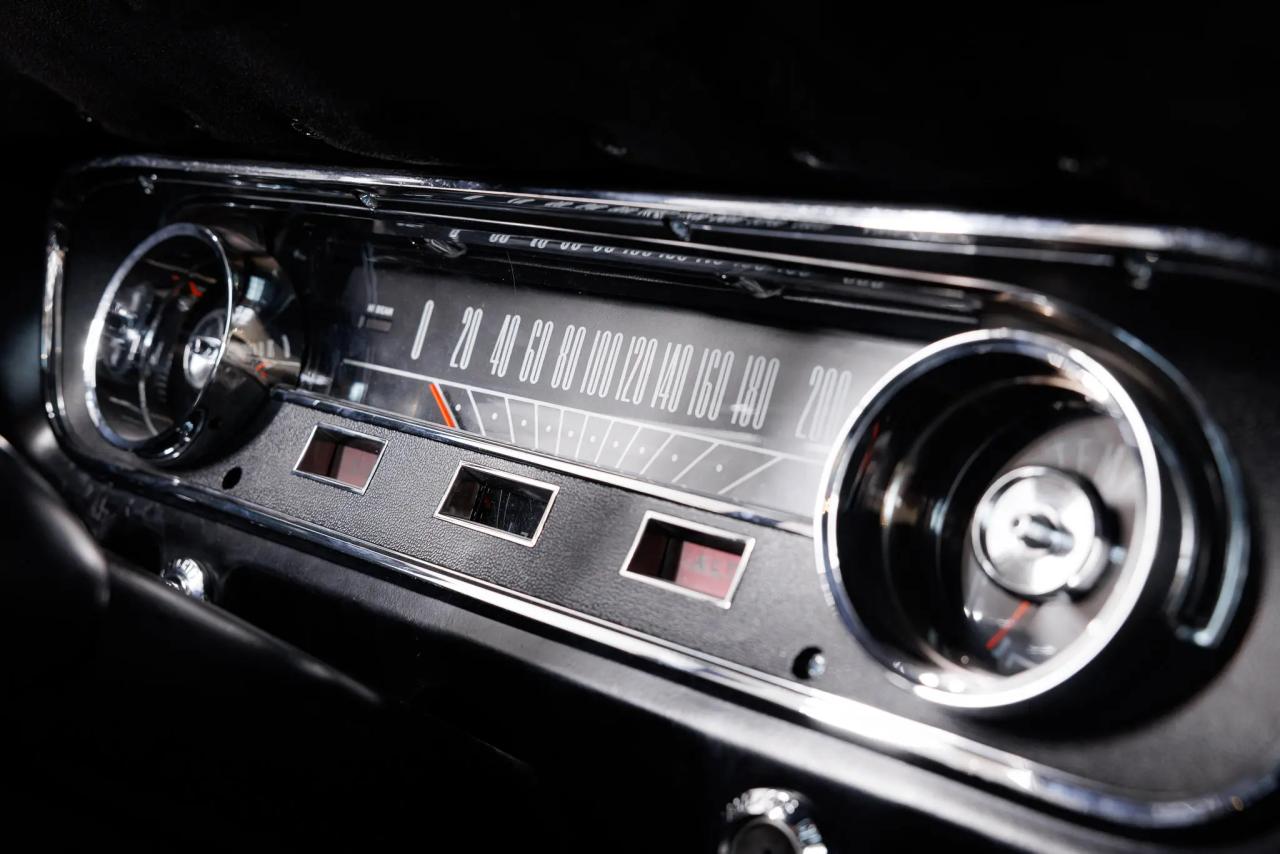 1965 Ford Mustang Fastback Restomod