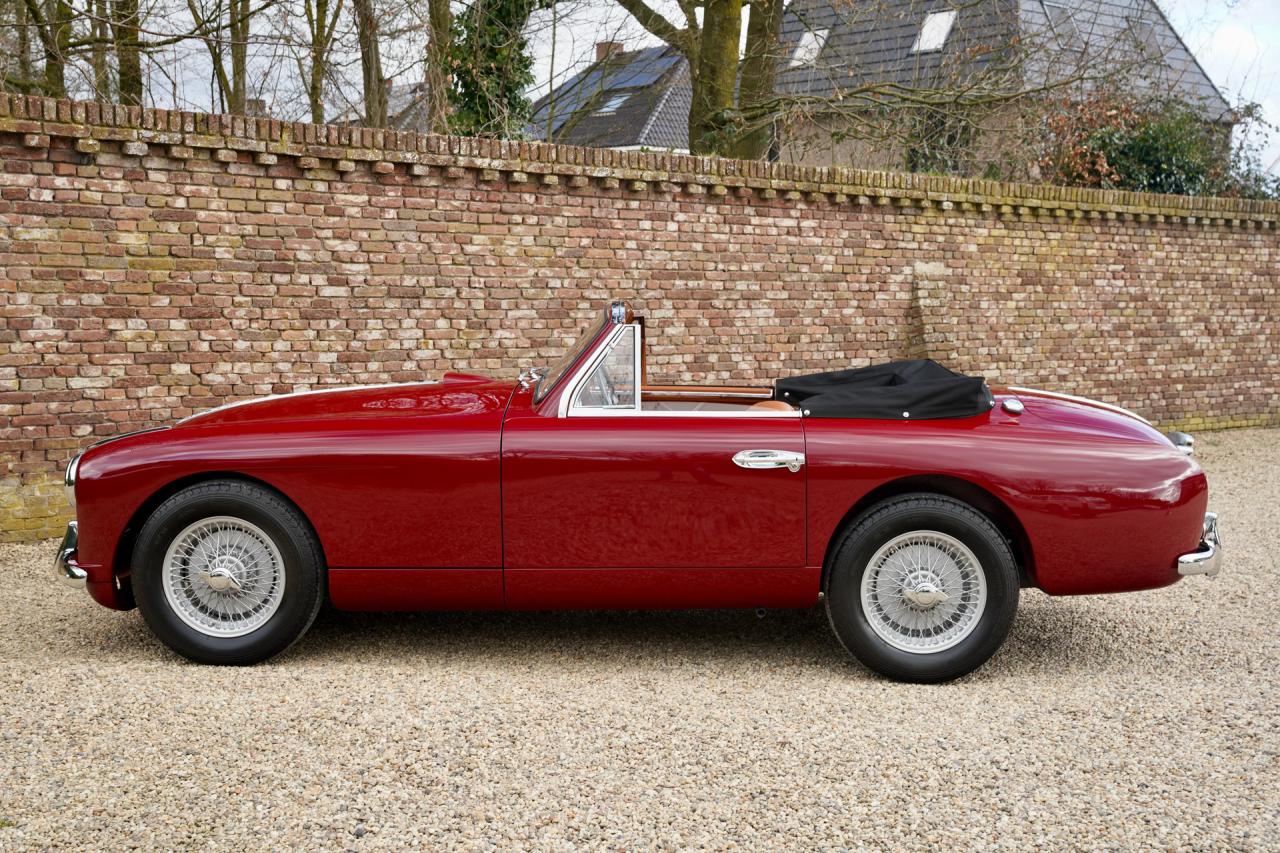 1955 Aston Martin DB2/4 Mk1 Drophead Coup&eacute;