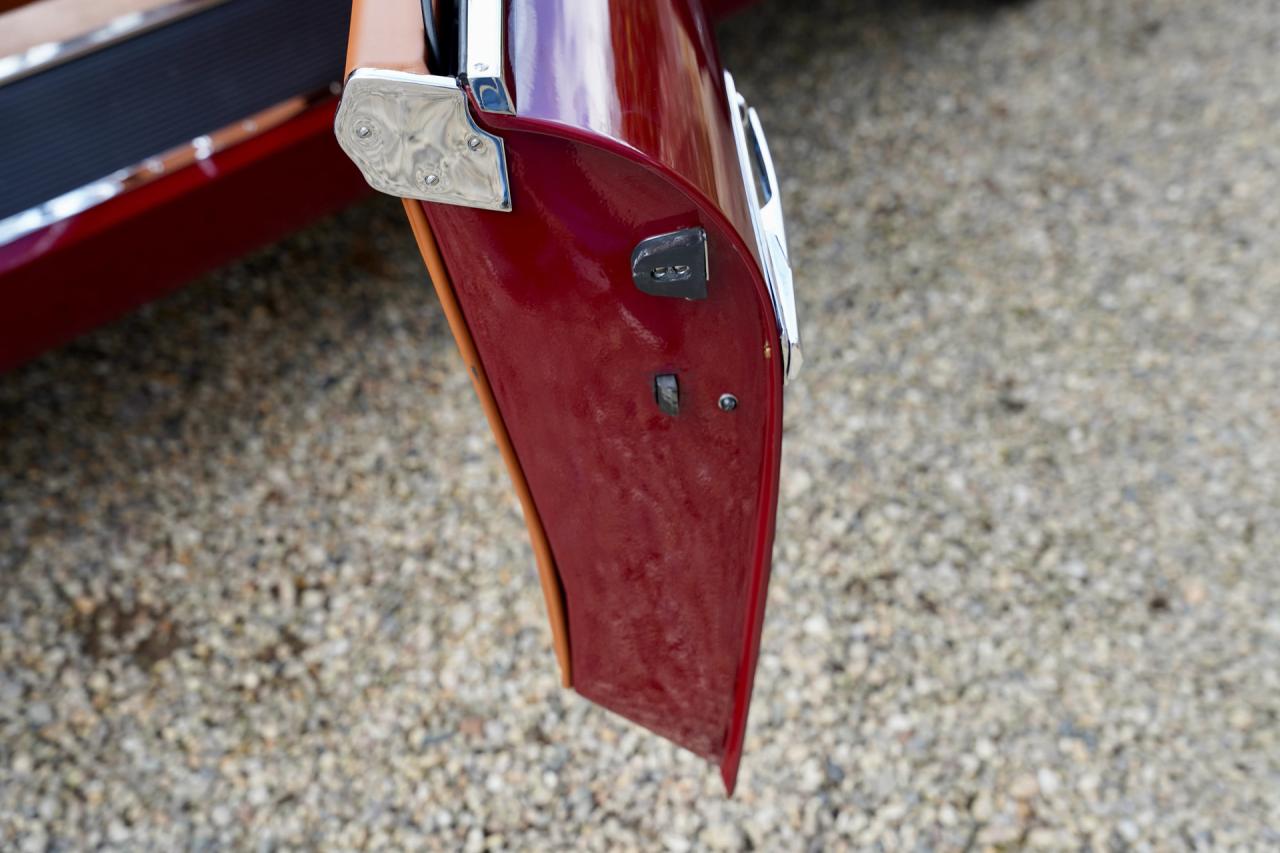 1955 Aston Martin DB2/4 Mk1 Drophead Coup&eacute;