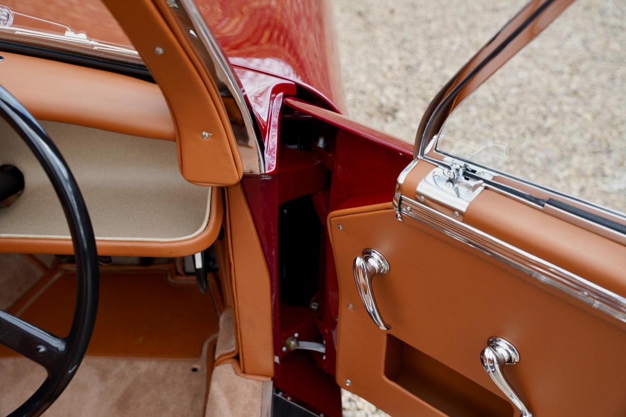 1955 Aston Martin DB2/4 Mk1 Drophead Coup&eacute;