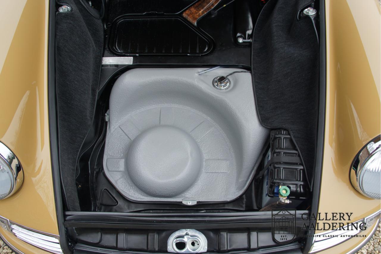 1965 Porsche 911 Urmodell 2.0 SWB &ldquo;Passionate restoration&rdquo;