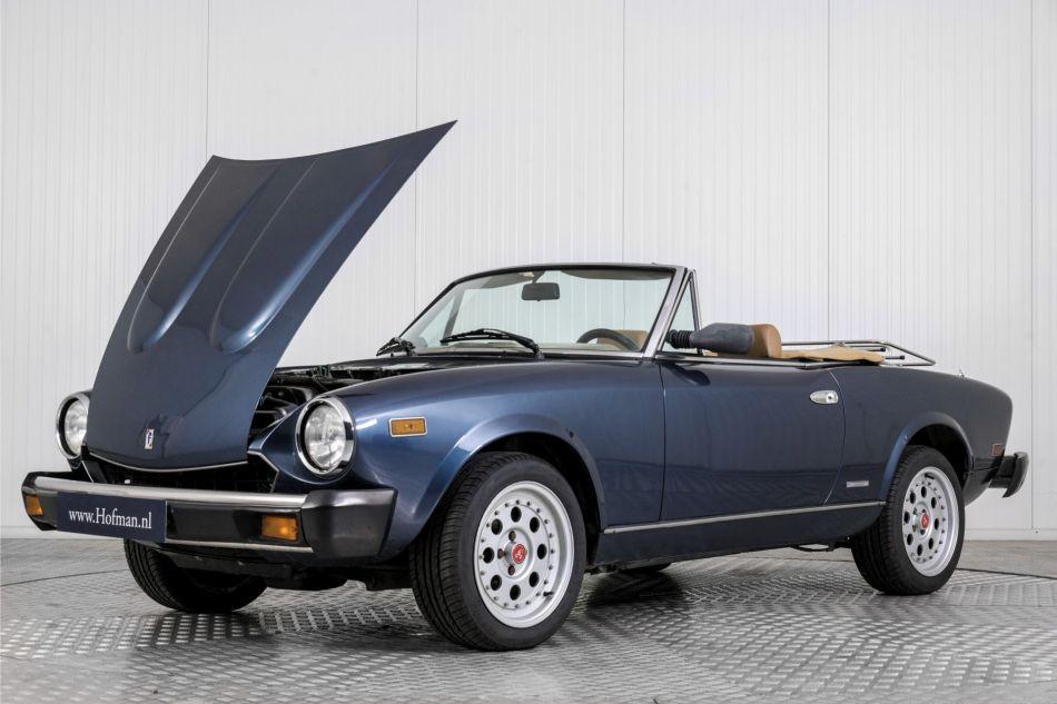 1985 Fiat 124 Spider Pininfarina