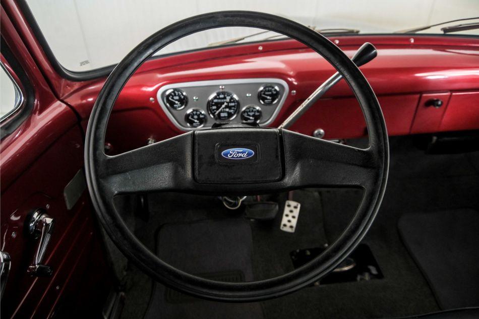 1954 Ford F 100 7.8L big block